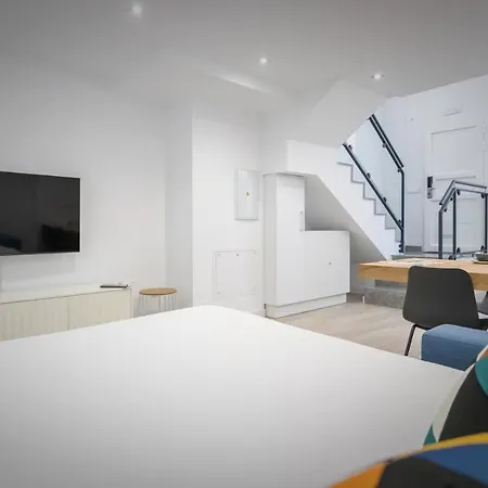 Apartamentos Soria Suites Buitenkant foto